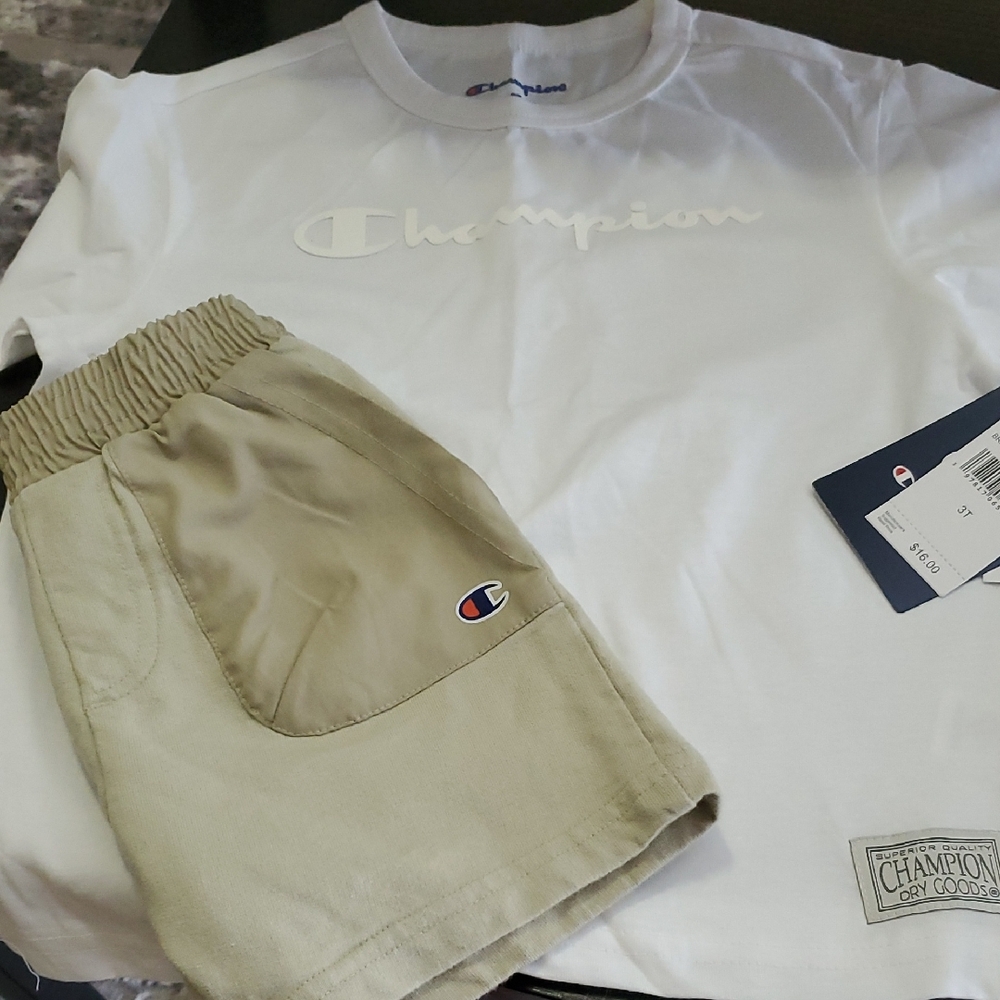 Champion Tan Elastic Waist Shorts Relaxed Fit